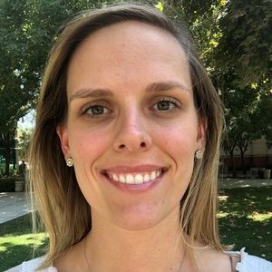 Meet your Posher, Emily